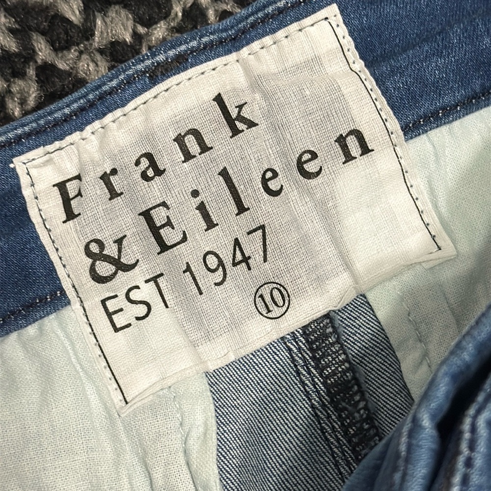 Frank & Eileen Wicklow Women’s Sz 10 Italian Performance Denim Cropped Preppy - Picture 4 of 5